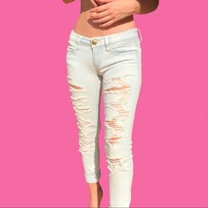american eagle ripped jeans